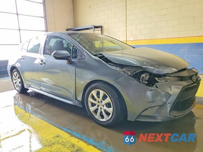 Czwarte zdjęcie samochodu z boku: 2021 TOYOTA COROLLA LE VIN:5YFEPMAE1MP234064 - miniatura