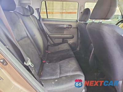Zdjęcie 11 z 13 samochodu: 2012 SCION XB BASE VIN:JTLZE4FE9CJ010306 - miniatura