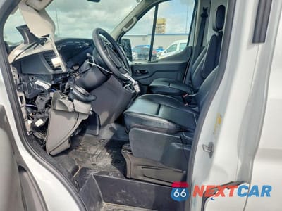 Zdjęcie 7 z 13 samochodu: 2025 FORD TRANSIT T-250 VIN:1FTBR1C80SKB22662 - miniatura