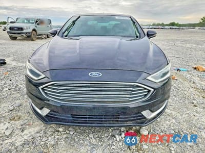 Piąte zdjęcie samochodu w środku: 2018 FORD FUSION SE VIN:3FA6P0HD0JR229623 - miniatura