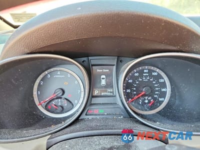 Zdjęcie 9 z 13 samochodu: 2016 HYUNDAI SANTA FE SPORT 2.4L VIN:5XYZT3LB2GG378905 - miniatura