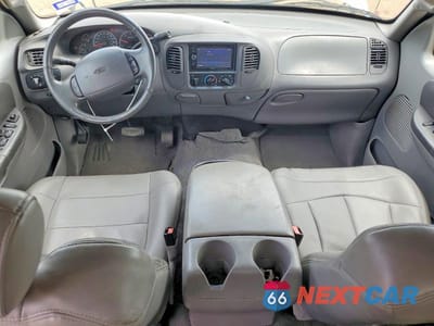 Zdjęcie 8 z 13 samochodu: 2001 FORD F150 SUPERCREW VIN:1FTRW07L31KC51736 - miniatura