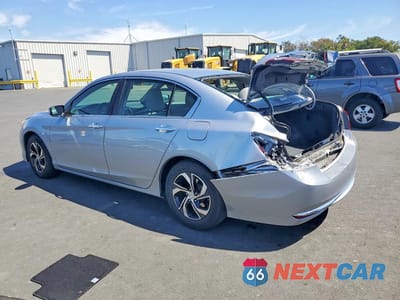 Drugie zdjęcie samochodu z przodu: 2017 HONDA ACCORD LX VIN:1HGCR2F34HA029265 - miniatura