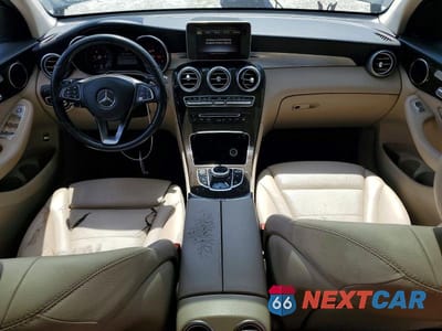 Zdjęcie 8 z 13 samochodu: 2019 MERCEDES-BENZ GLC 300 VIN:WDC0G4JB4KF505066 - miniatura