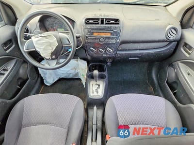 Zdjęcie 8 z 13 samochodu: 2017 MITSUBISHI MIRAGE ES VIN:ML32A3HJ6HH006180 - miniatura