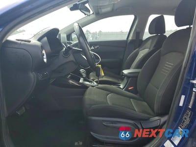 Zdjęcie 7 z 12 samochodu: 2019 KIA FORTE S VIN:3KPF34AD3KE104079 - miniatura