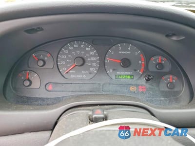 Zdjęcie 8 z 12 samochodu: 2001 FORD MUSTANG VIN:1FAFP40461F173753 - miniatura