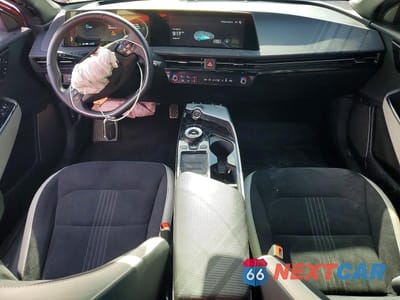 Zdjęcie 8 z 13 samochodu: 2023 KIA EV6 GT LINE VIN:KNDC44LA4P5118532 - miniatura