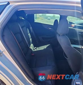 Zdjęcie 10 z 12 samochodu: 2020 CHEVROLET MALIBU LT VIN:1G1ZD5STXLF034215 - miniatura