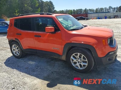 Czwarte zdjęcie samochodu z boku: 2015 JEEP RENEGADE LATITUDE VIN:ZACCJABT4FPC00793 - miniatura
