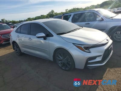 Czwarte zdjęcie samochodu z boku: 2024 TOYOTA COROLLA SE VIN:5YFS4MCE8RP211929 - miniatura