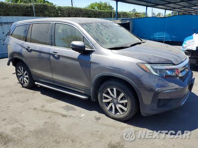 Czwarte zdjęcie samochodu z boku: 2021 HONDA PILOT EX VIN:5FNYF5H37MB041035 - miniatura