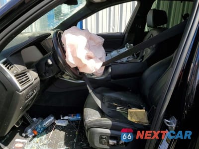 Zdjęcie 7 z 13 samochodu: 2019 BMW X5 XDRIVE50I VIN:5UXJU2C5XKLN65349 - miniatura