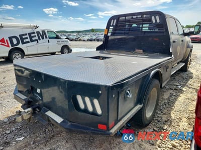 Trzecie zdjęcie samochodu z tyłu: 2020 RAM 5500 VIN:3C7WRNEL4LG304984 - miniatura