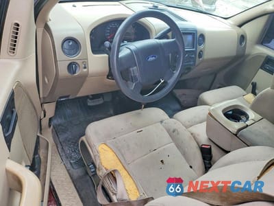 Zdjęcie 8 z 12 samochodu: 2004 FORD F150 VIN:1FTRX12W84NB02875 - miniatura
