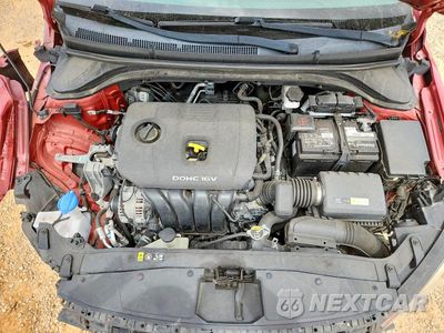 Zdjęcie 11 z 12 samochodu: 2017 HYUNDAI ELANTRA LIMITED VIN:5NPD84LF9HH021252 - miniatura