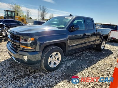 2017 CHEVROLET SILVERADO K1500 LT 1GCVKREC3HZ230856 - główne zdjęcie licytacji z USA - miniatura