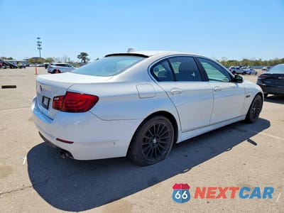 Trzecie zdjęcie samochodu z tyłu: 2013 BMW 535 XI VIN:WBAFU7C56DDU66946 - miniatura