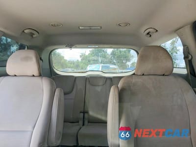 Zdjęcie 10 z 13 samochodu: 2015 KIA SEDONA LX VIN:KNDMB5C15F6020702 - miniatura