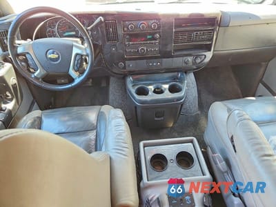 Zdjęcie 8 z 13 samochodu: 2011 CHEVROLET EXPRESS G1500 3LT VIN:1GBSGDC48B1125758 - miniatura