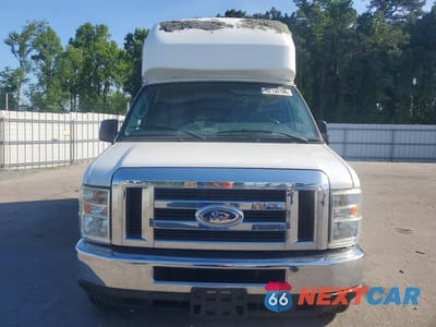 Piąte zdjęcie samochodu w środku: 2014 FORD ECONOLINE E350 SUPER DUTY VAN VIN:1FTDS3EL4EDA65787 - miniatura