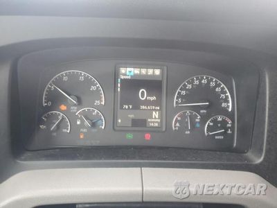 Zdjęcie 8 z 10 samochodu: 2020 FREIGHTLINER CASCADIA 126 SEMI TRUCK VIN:3AKJHHDR9LSME2503 - miniatura