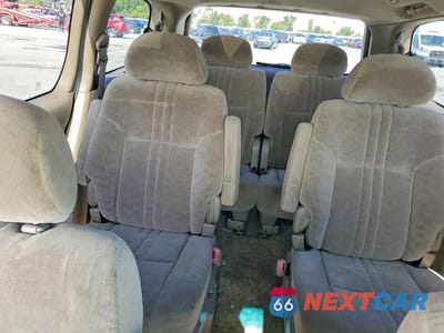 Zdjęcie 10 z 13 samochodu: 2001 TOYOTA SIENNA LE VIN:4T3ZF13C61U361571 - miniatura