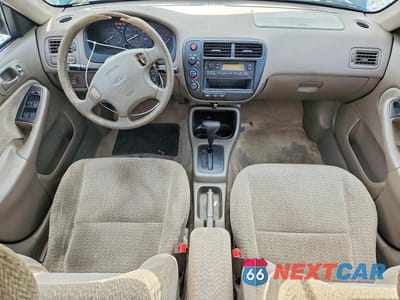 Zdjęcie 8 z 12 samochodu: 2000 HONDA CIVIC LX VIN:1HGEJ6675YL027717 - miniatura