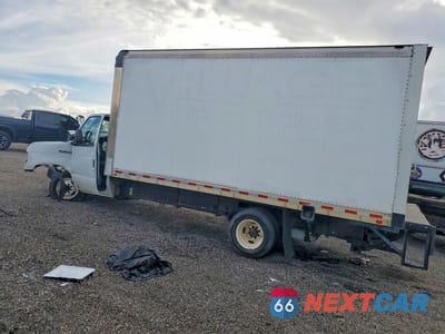Drugie zdjęcie samochodu z przodu: 2019 FORD E350 BOX TRUCK VIN:1FDWE3FS8KDC32925 - miniatura