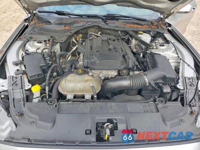 Zdjęcie 11 z 12 samochodu: 2019 FORD MUSTANG VIN:1FATP8UH9K5115554 - miniatura