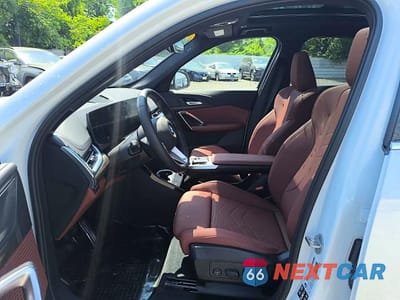 Zdjęcie 7 z 14 samochodu: 2026 BMW X1 XDRIVE28I VIN:WBX73EF09T5594589 - miniatura