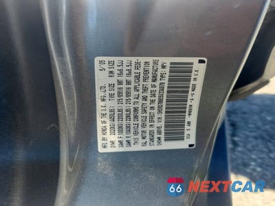 Zdjęcie 13 z 13 samochodu: 2005 HONDA CR-V EX VIN:SHSRD78805U334979 - miniatura