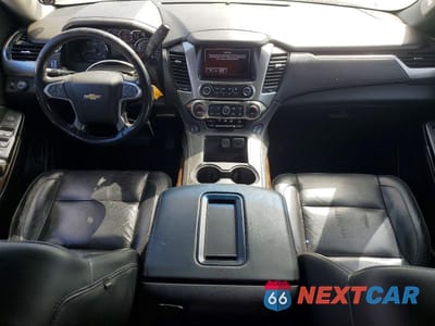 Zdjęcie 8 z 13 samochodu: 2019 CHEVROLET SUBURBAN C1500 LT VIN:1GNSCHKC5KR296631 - miniatura