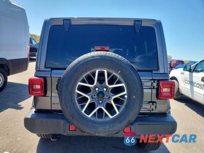 Zdjęcie 6 z 13 samochodu: 2026 JEEP WRANGLER SAHARA VIN:1C4PJXEG5TW254329 - miniatura