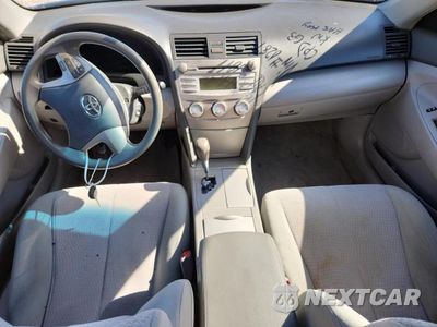 Zdjęcie 8 z 12 samochodu: 2011 TOYOTA CAMRY LE VIN:4T1BF3EK8BU740289 - miniatura
