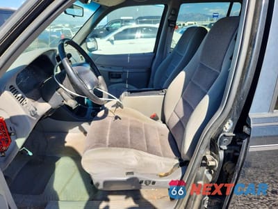 Zdjęcie 7 z 12 samochodu: 1998 FORD EXPLORER VIN:1FMZU34E2WZB83470 - miniatura