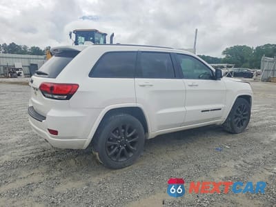 Trzecie zdjęcie samochodu z tyłu: 2019 JEEP GRAND CHEROKEE LAREDO VIN:1C4RJEAG9KC626046 - miniatura