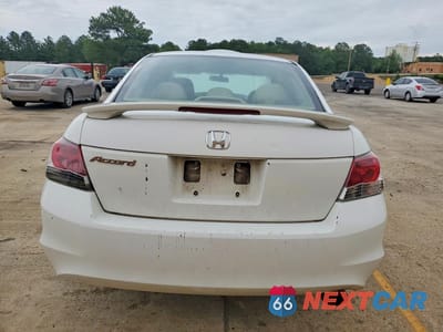 Zdjęcie 6 z 12 samochodu: 2008 HONDA ACCORD EX VIN:1HGCP267X8A108996 - miniatura