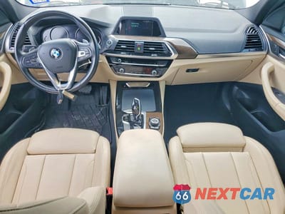 Zdjęcie 8 z 13 samochodu: 2019 BMW X3 SDRIVE30I VIN:5UXTR7C51KLF31715 - miniatura