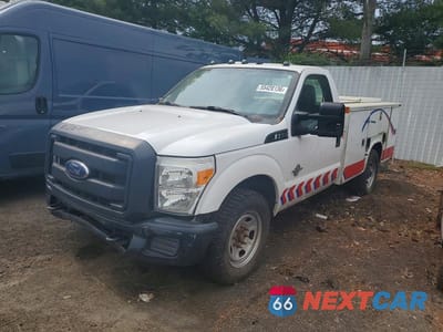 2015 FORD F350 SUPER DUTY 1FDRF3ET4FEC14894 - główne zdjęcie licytacji z USA - miniatura