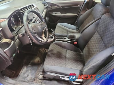 Zdjęcie 7 z 12 samochodu: 2017 HONDA FIT LX VIN:JHMGK5H54HS016903 - miniatura