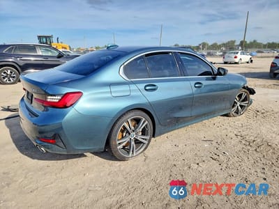 Trzecie zdjęcie samochodu z tyłu: 2021 BMW 330I VIN:3MW5R1J09M8C08919 - miniatura