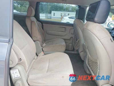 Zdjęcie 11 z 13 samochodu: 2015 KIA SEDONA LX VIN:KNDMB5C15F6020702 - miniatura