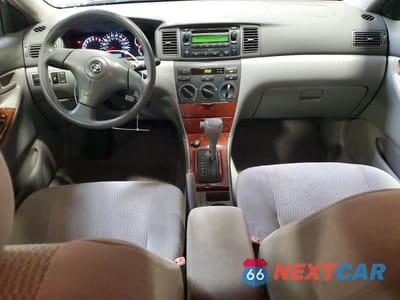 Zdjęcie 8 z 13 samochodu: 2006 TOYOTA COROLLA LE VIN:2T1BR30E16C689489 - miniatura