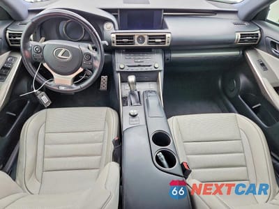 Zdjęcie 8 z 12 samochodu: 2016 LEXUS IS 350 VIN:JTHBE1D2XG5026399 - miniatura