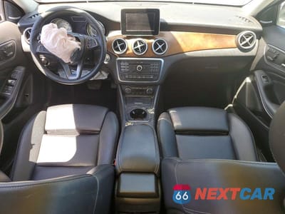 Zdjęcie 8 z 12 samochodu: 2016 MERCEDES-BENZ GLA 250 4MATIC VIN:WDCTG4GB3GJ260740 - miniatura