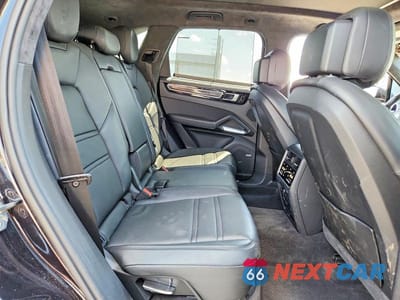 Zdjęcie 11 z 14 samochodu: 2019 PORSCHE CAYENNE TURBO VIN:WP1AF2AY5KDA81543 - miniatura