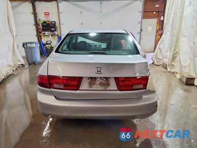 Zdjęcie 6 z 12 samochodu: 2005 HONDA ACCORD LX VIN:1HGCM56425A124508 - miniatura