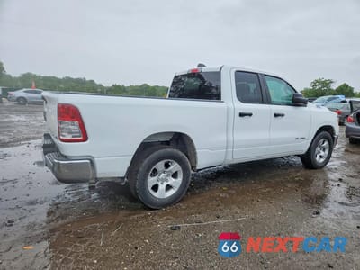 Trzecie zdjęcie samochodu z tyłu: 2023 RAM 1500 BIG HORN VIN:1C6RRFBGXPN555195 - miniatura