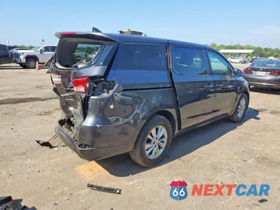 Trzecie zdjęcie samochodu z tyłu: 2017 KIA SEDONA LX VIN:KNDMB5C12H6227342 - miniatura